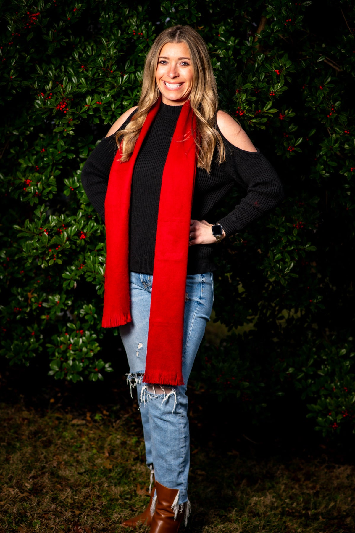 Red Handwoven Alpaca Scarf – Artisanal Luxury from Ecuador